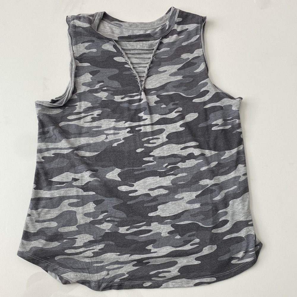 SO grey and white camo tank top